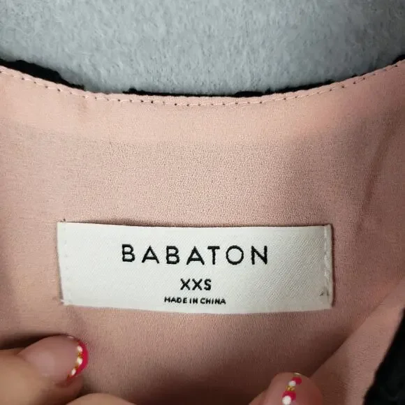 Aritzia Babaton Size XXS Lace Overlay Camisole Tank Top Black Modern Elegant - Picture 6 of 10